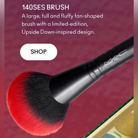 MAC Stranger Things 140SES Synthetic Full Fan Brush - Brand New In Package - Picture 2 of 13